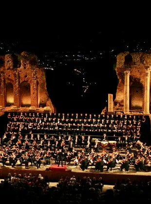 Concerto notturno al Teatro Greco di Taormina
